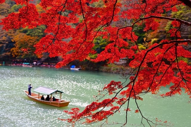 Yakata-bune