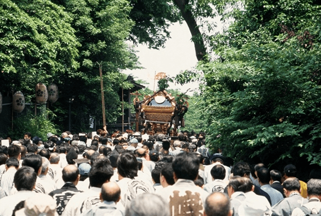 Gojotenjin Shrine Annual Festival