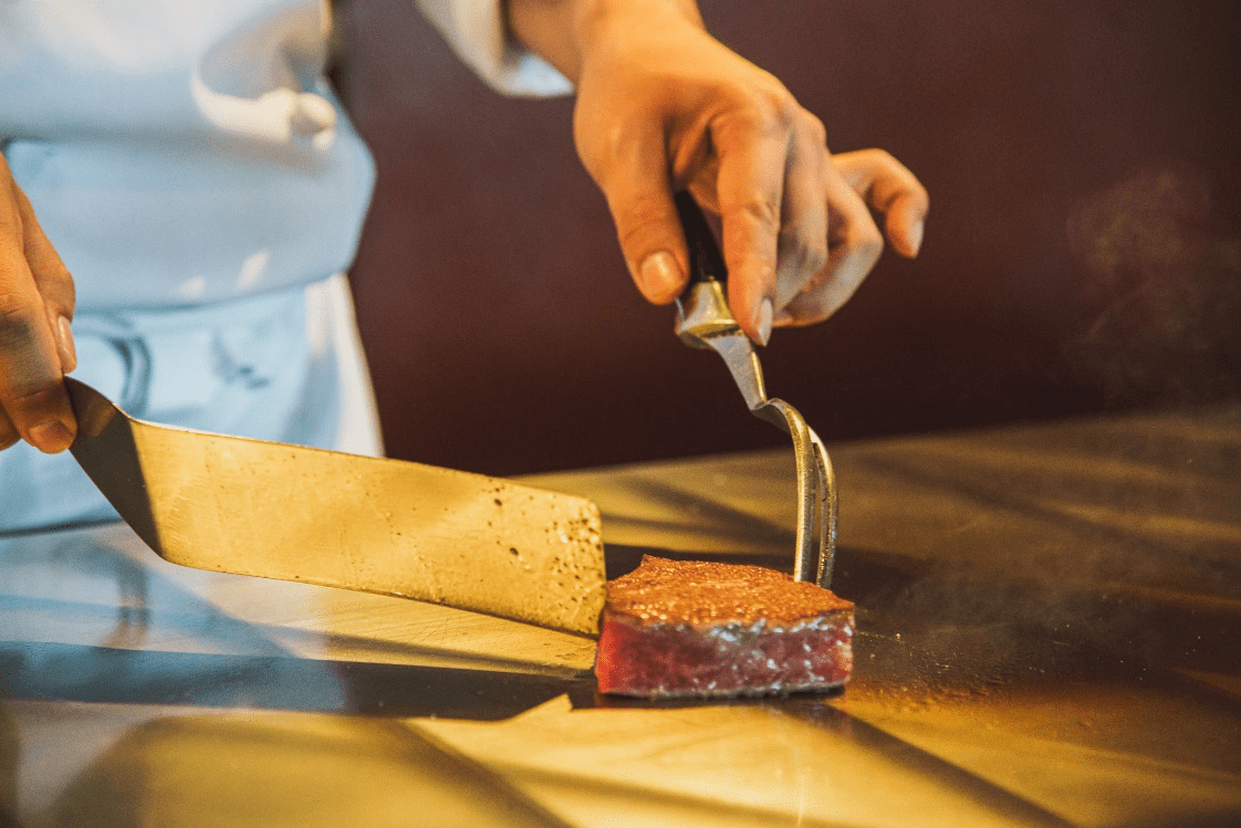 You Can Primarily Enjoy Dishes Made with Carefully Selected Japanese Black Wagyu