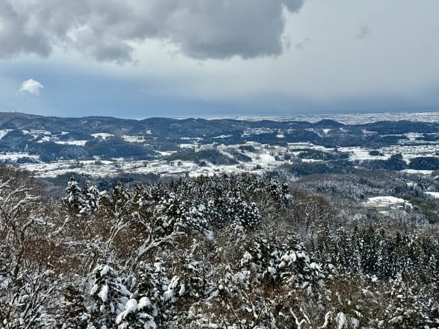 If You Can Spare a Day, Hiking at Mt. Iozen is Recommended for Kanazawa Hiking 2025