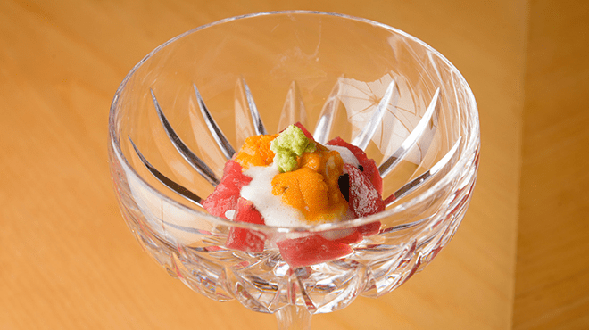 Sushi and à la carte dishes that become even more delicious when enjoyed with alcohol