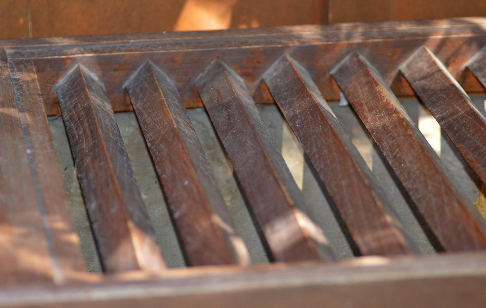 Trapdoor Staircase and Offering Box for Eliminating Enemies