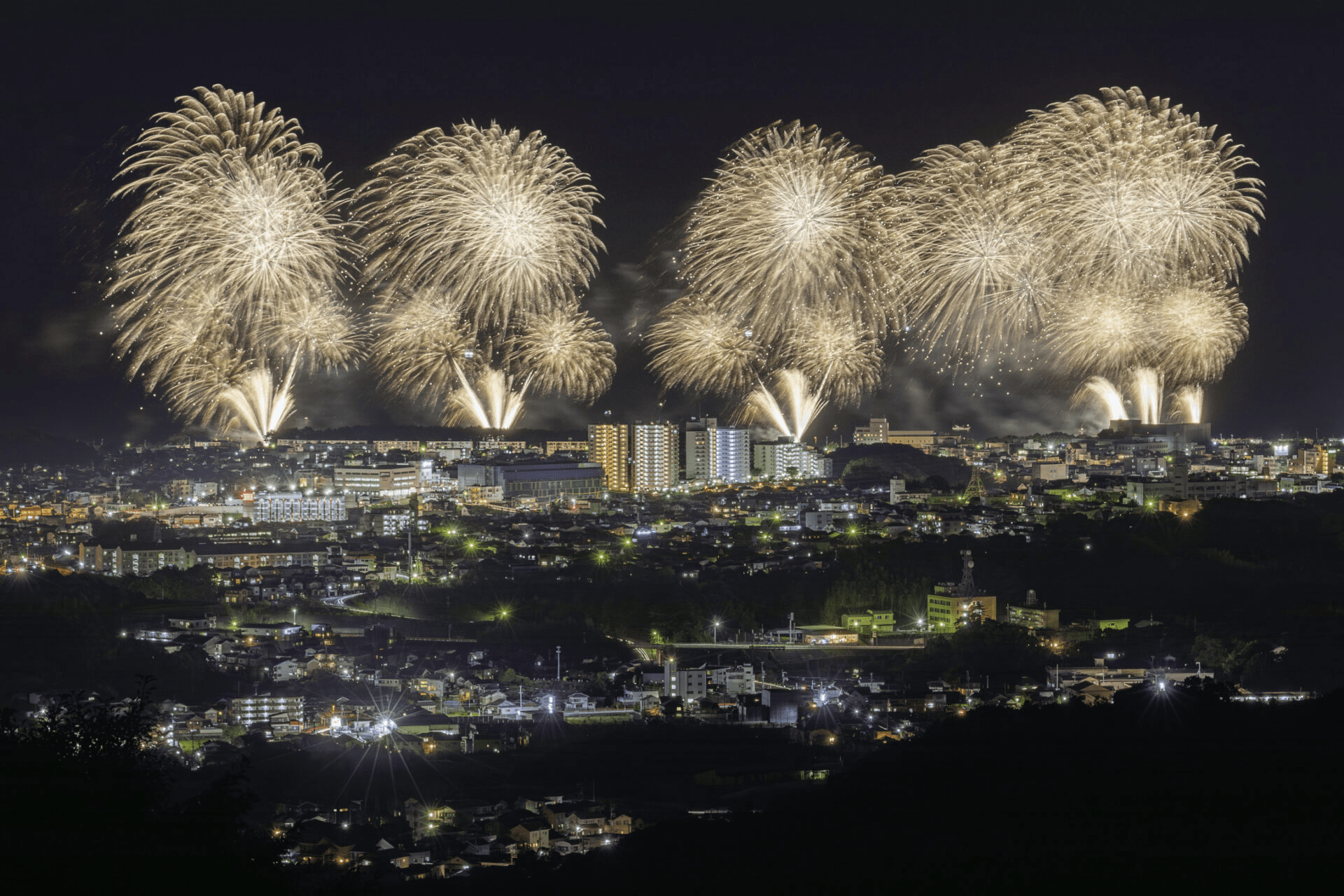 Tanabe Fireworks Festival