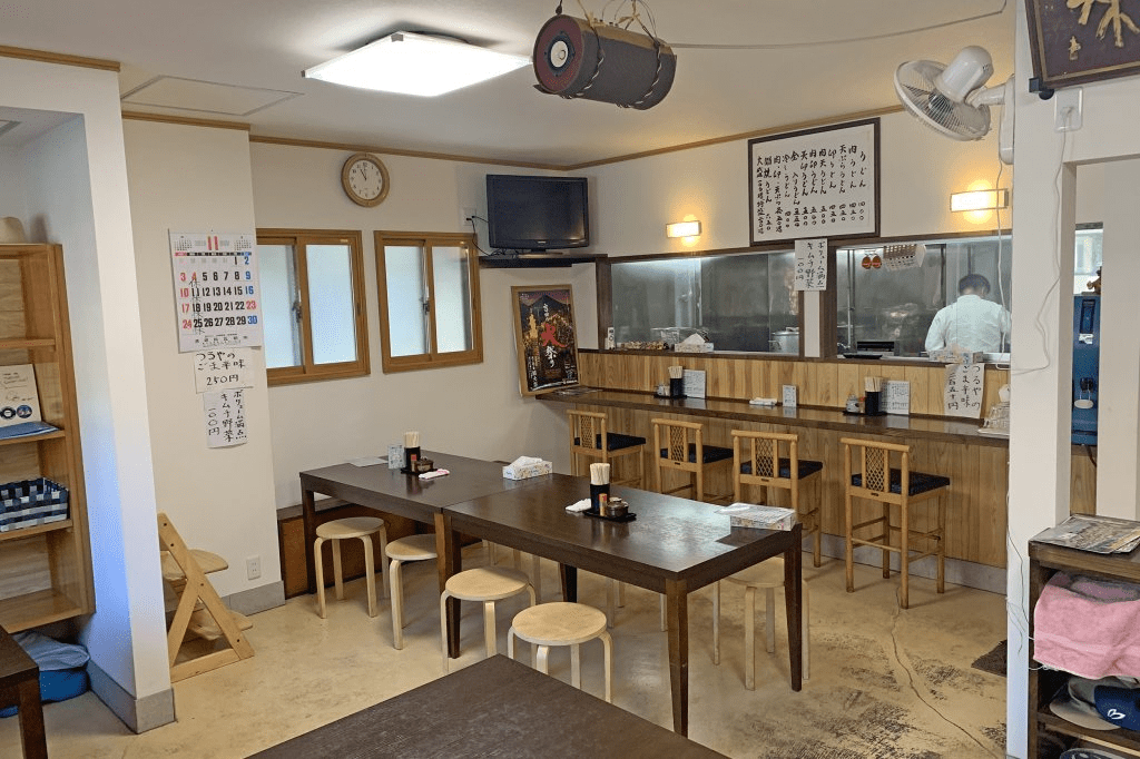 Traditional Public Restaurant Atmosphere