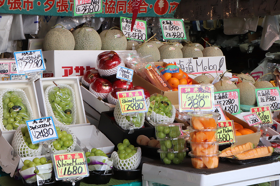 You Can Sample and Purchase Foods You Like