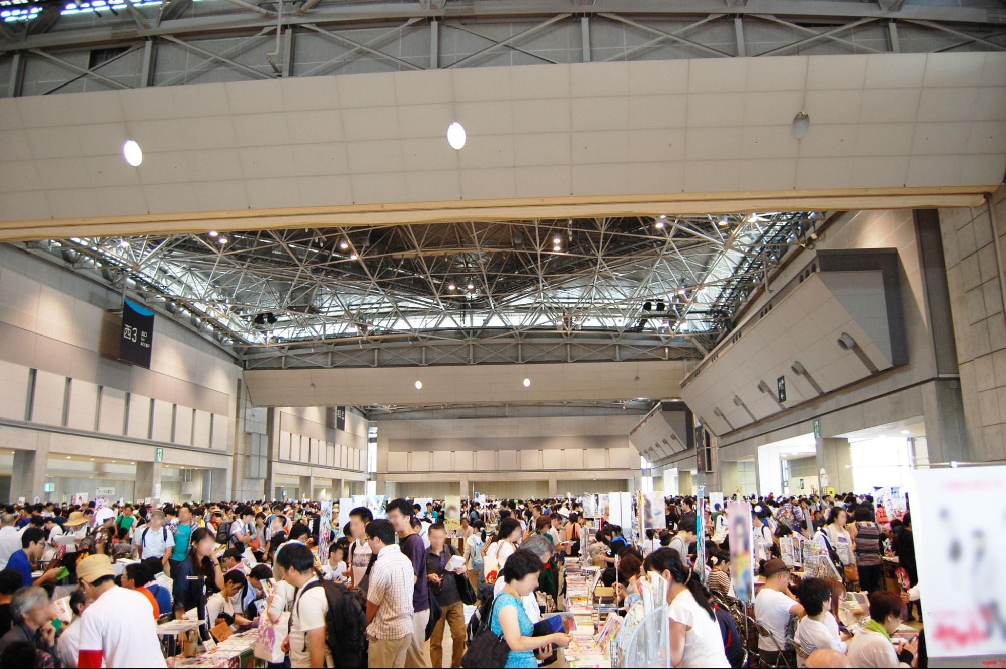 You can purchase high-quality manga and novels created by fans
