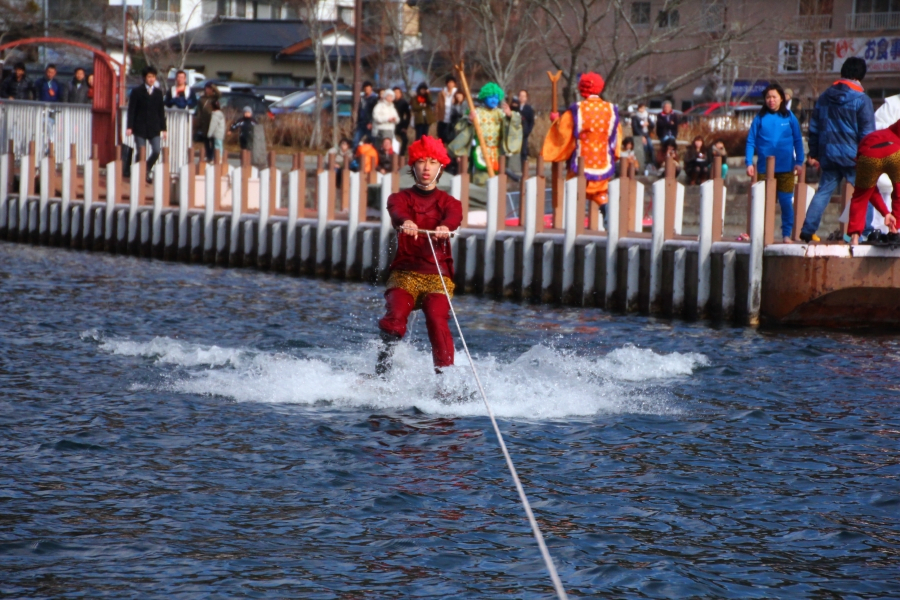 Setsubun Festival & Wakasagi Festival (Hakone Shrine)