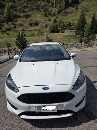 Ford Focus - 11.900 €
