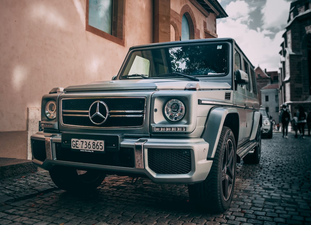 Mercedes G63 AMG — Intérieur Rouge Bengal, Full Options