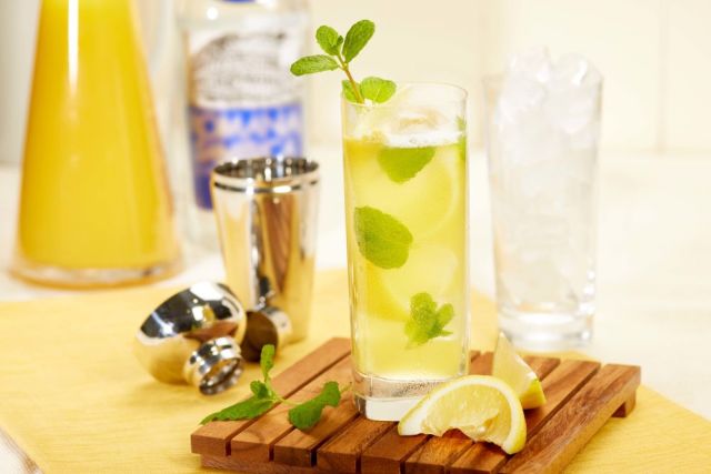 Batrouni Lemonade Cocktail