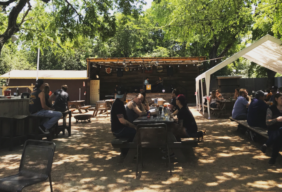 The Best Patio Bars Restaurants In Austin