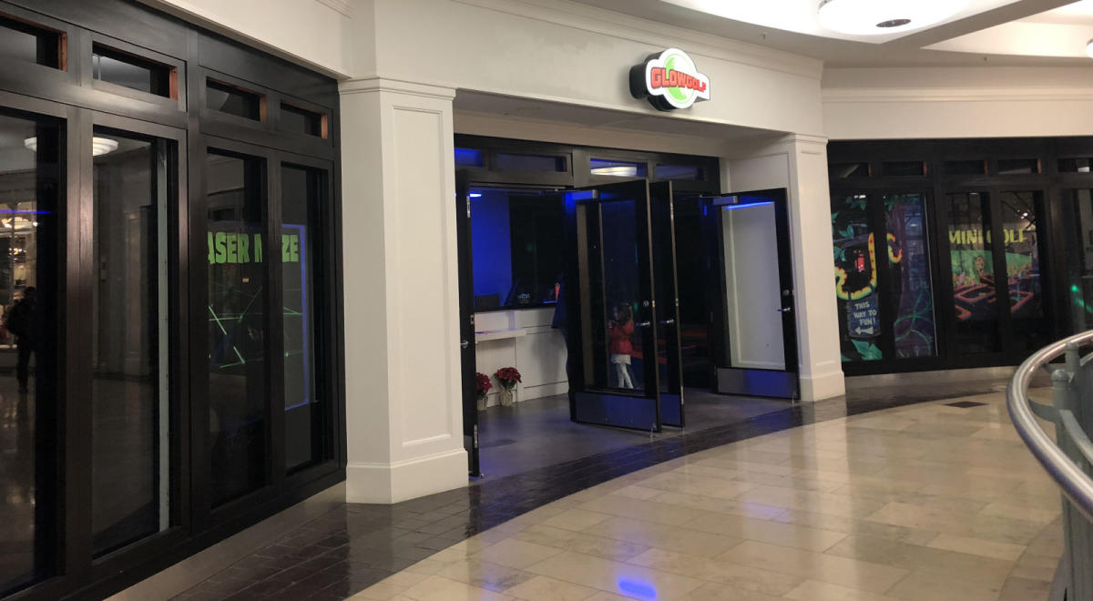 Circle Center Mall in downtown Indianapolis. This was on Wednesday 6/15 at  5P. : r/deadmalls