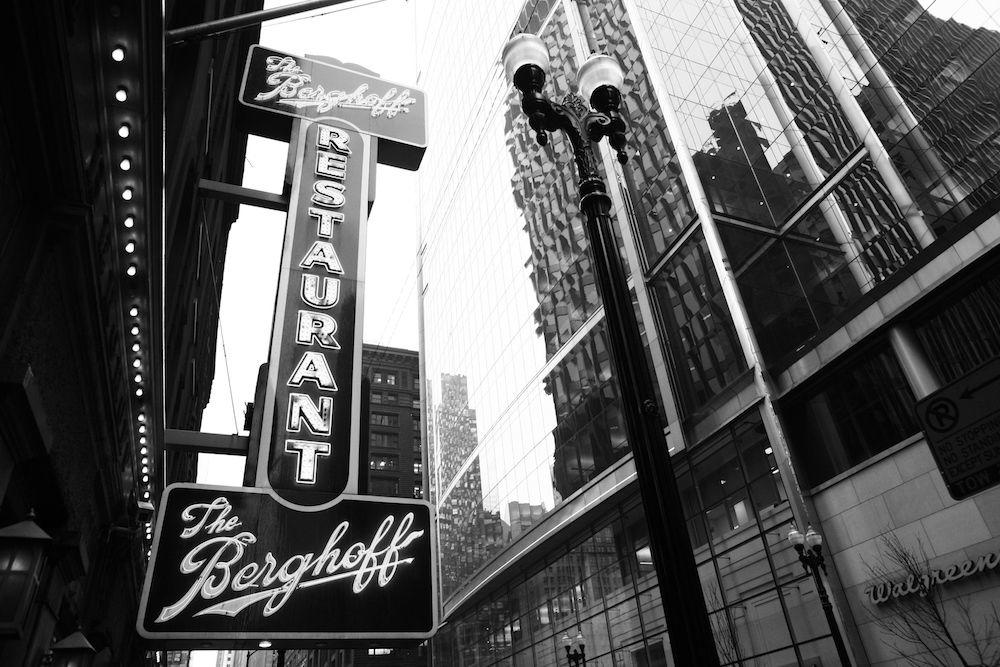 Chicago Bars That Were Open The Last Time The C...