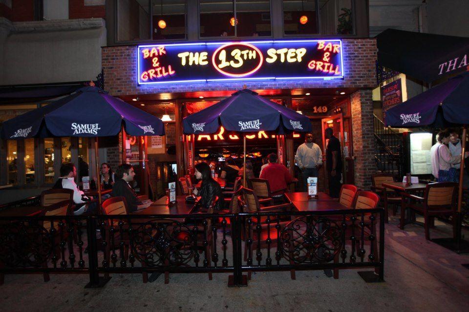 the-best-dive-bars-in-nyc
