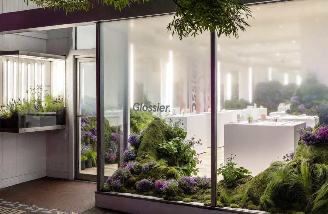 The Glossier Is Now Open in Seattle