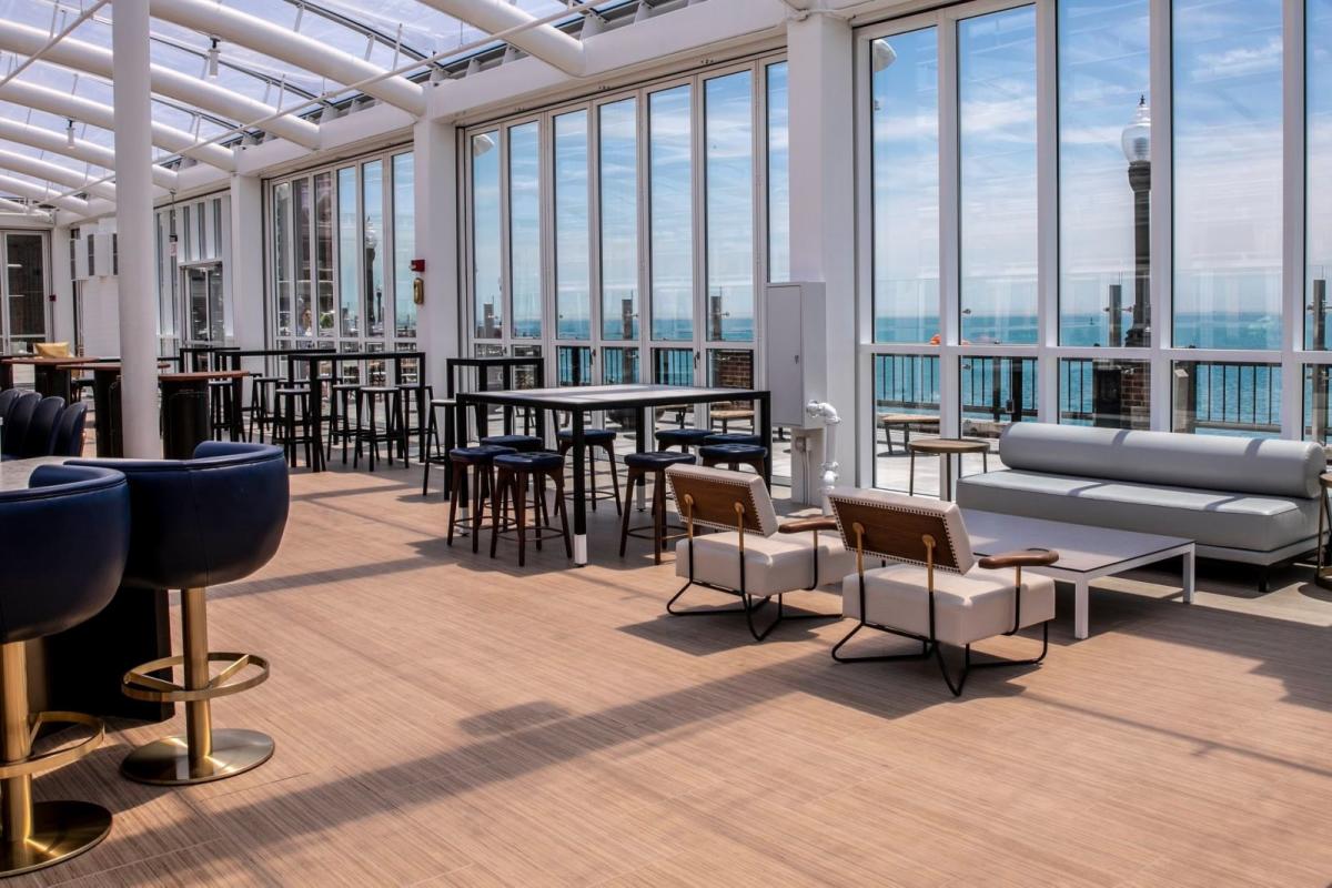 The Best Outdoor Bars & Rooftops In Chicago