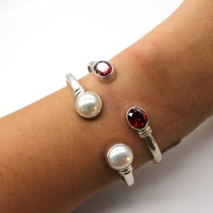 Bia Bangle – Garnet Red Cubic Zirconia
