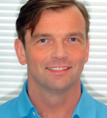 Dr. med. dent. Wolfgang Kuhl, Frankfurt am Main, 1