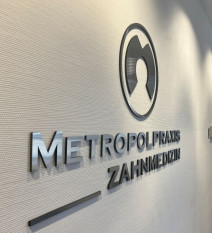 Zahnarzt Nürnberg Innenstadt - Metropolpraxis für Zahnmedizin MVZ GmbH, Nürnberg, 1