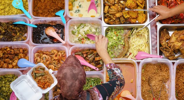 Southeast Asian street food: Indonesian Nasi Rames