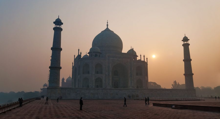 India Vacation: How to choose between North and South India?