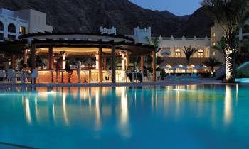 Assira Pool Bar