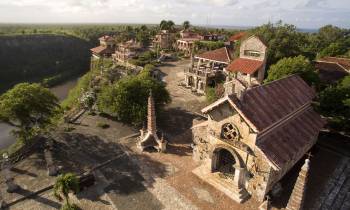 Altos de Chavon