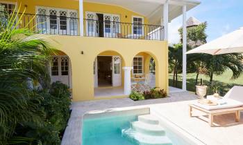 Deluxe Duplex Suite