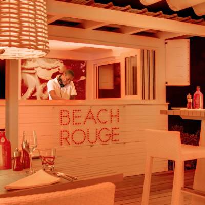 Beach rouge