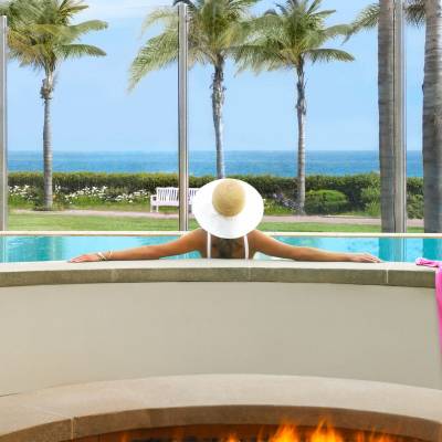 Spa pool terrace