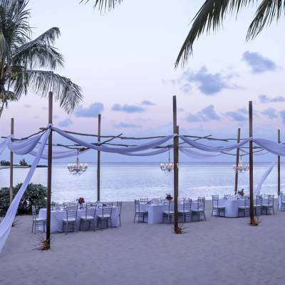 Outdoor gala dinner