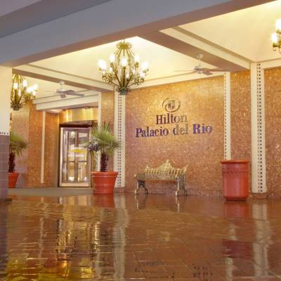 Hilton Palacio del Rio