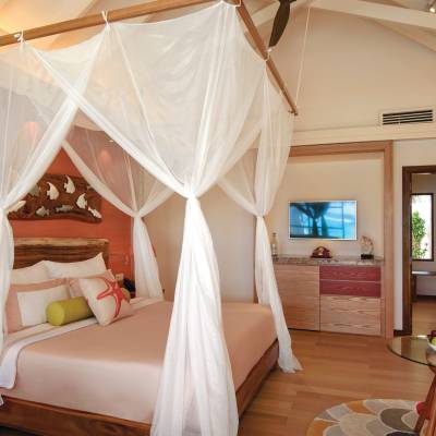 Deluxe Beach Villa With Pool