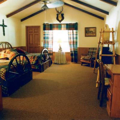 Guest room