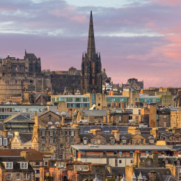 Enchanting Travels UK & Ireland Tours Old town Edinburgh and Edinburgh castle in Scotland UK