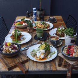 Breakfast Feast at Melbourne Cafe, Australia Tours
