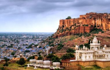 Top Must-see Forts on Your India Tour