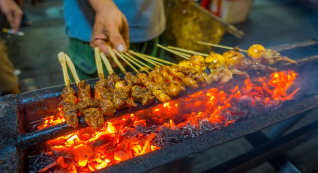 Southeast Asian street food diaries: Get the best pho on the go