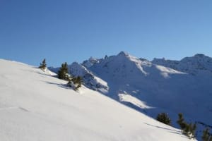 Un terrain de jeu pgeqxj - Eugenol