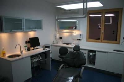 Cabinet  15  yblx46 - Eugenol