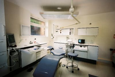 Img003 tqrsuj - Eugenol