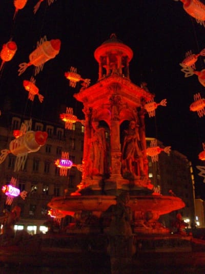Lumi res  lyon 2008 063 di29qq - Eugenol