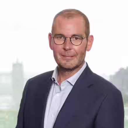 Portrait of Nick Godwin