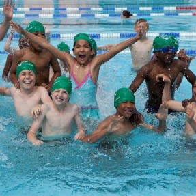 Kids swimming at Charlton Lido