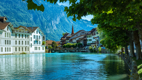 Explore Interlaken Switzerland - Click to discover attractions and highlights