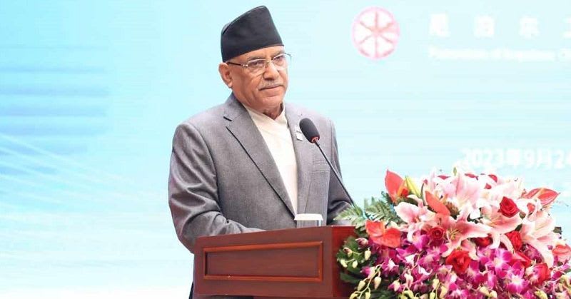 नेपालमा ढुक्क भएर लगानी गर्न चिनियाँ उद्याेगीलाई प्रधानमन्त्री प्रचण्डकाे आग्रह