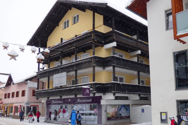 Garni Panorama Hotel,St. Johann in Tirol