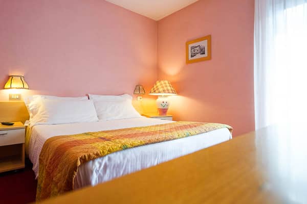 Hotel Alaska,Copper Face Jacks Ski Trip