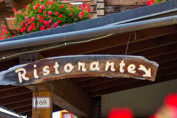 Hotel Alaska,Copper Face Jacks Ski Trip