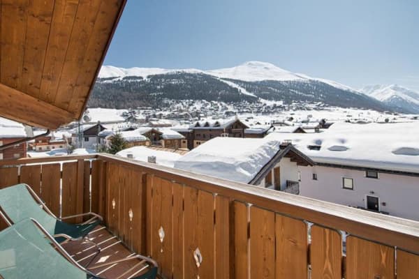 Hotel Moon/Cecilia,Copper Face Jacks Ski Trip